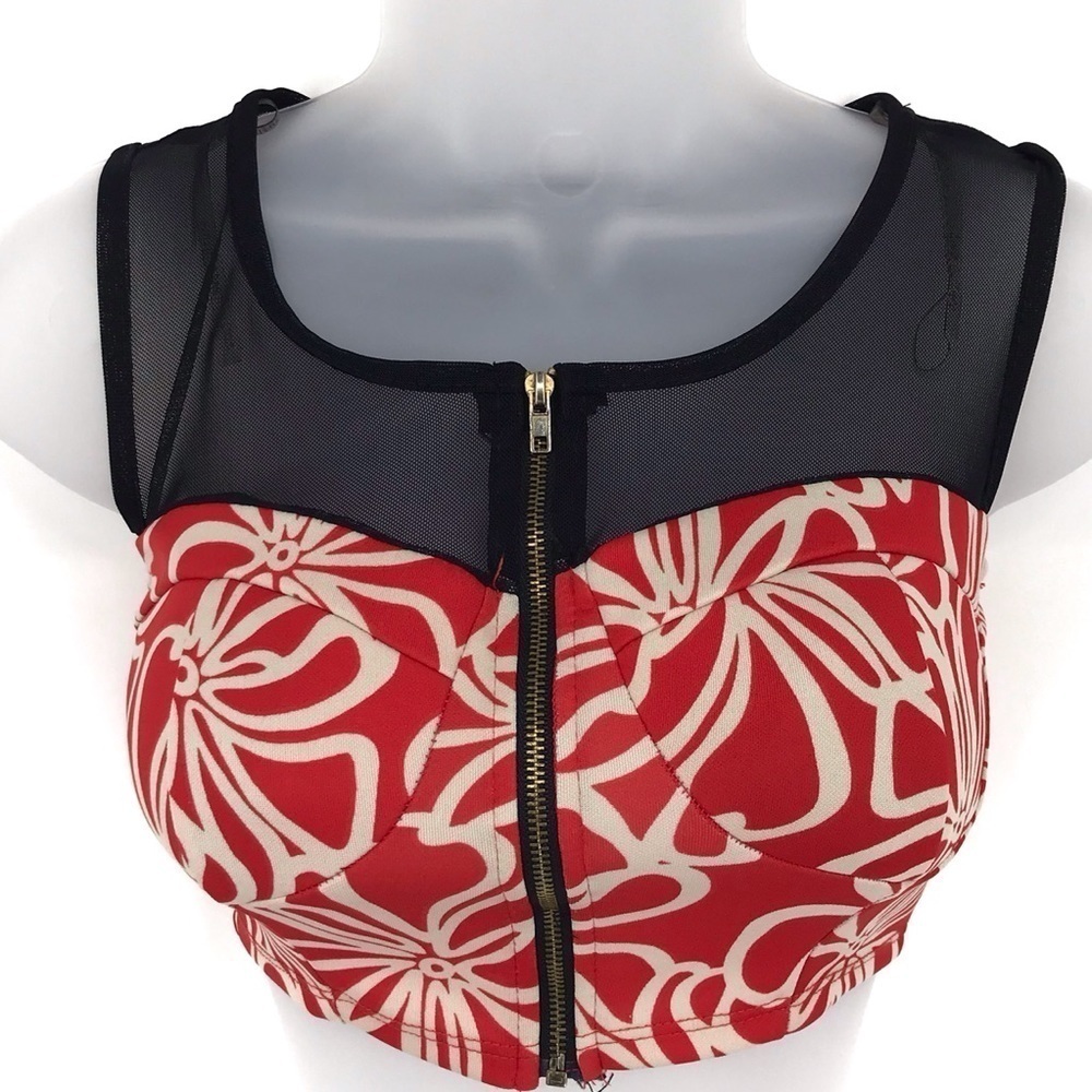 Love Culture Floral w/ Mesh Top Crop Top